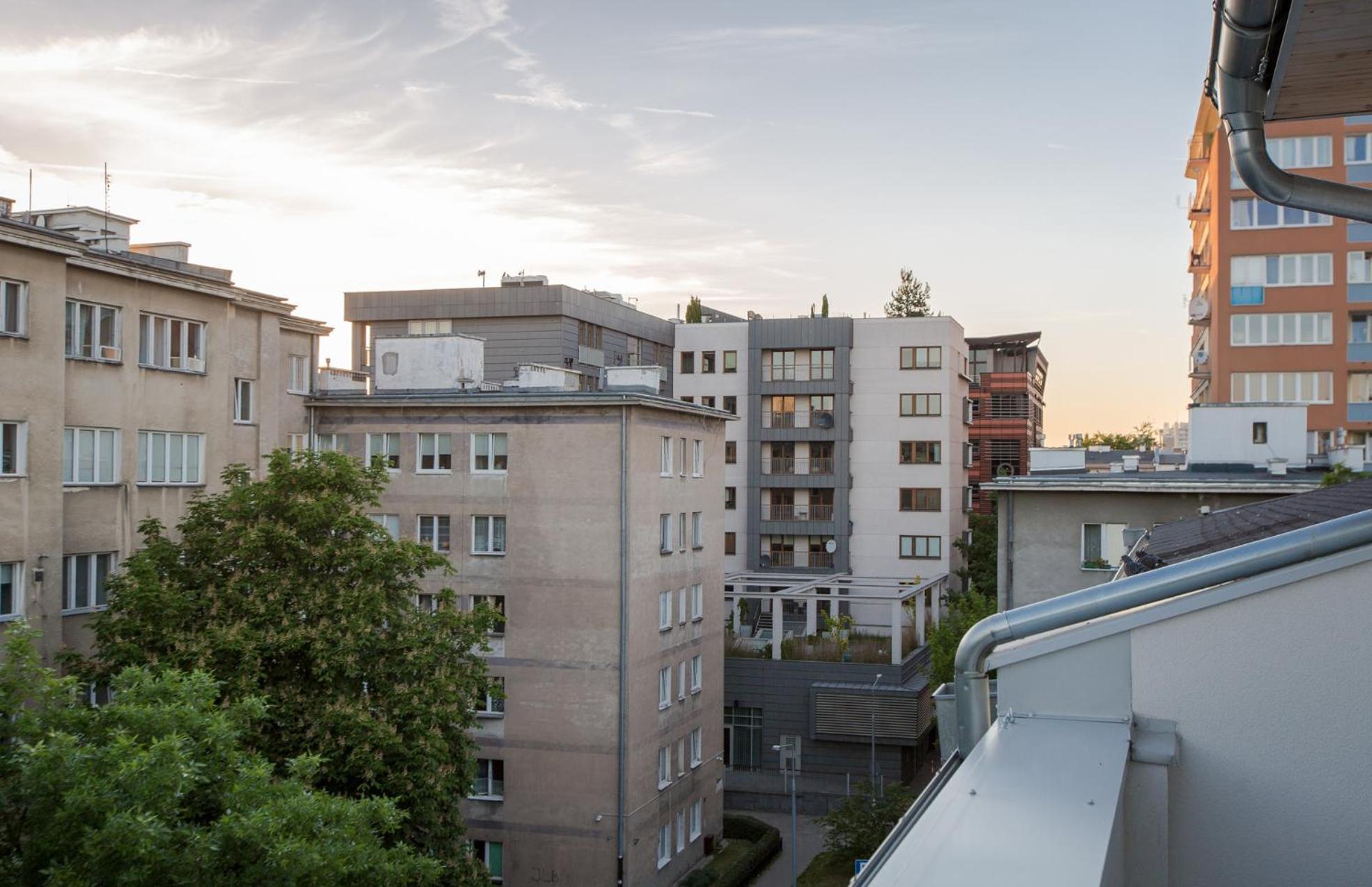 Sunny Mokotow - Near The Metro Apartament *